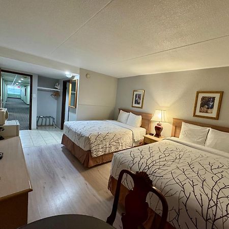 Melville Best Stay Inn מראה חיצוני תמונה